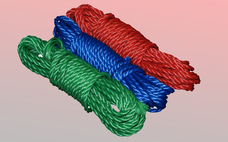 طناب پلاستیکی پلی اتیلن که از رشته های ماکارونی ساخته شده بود